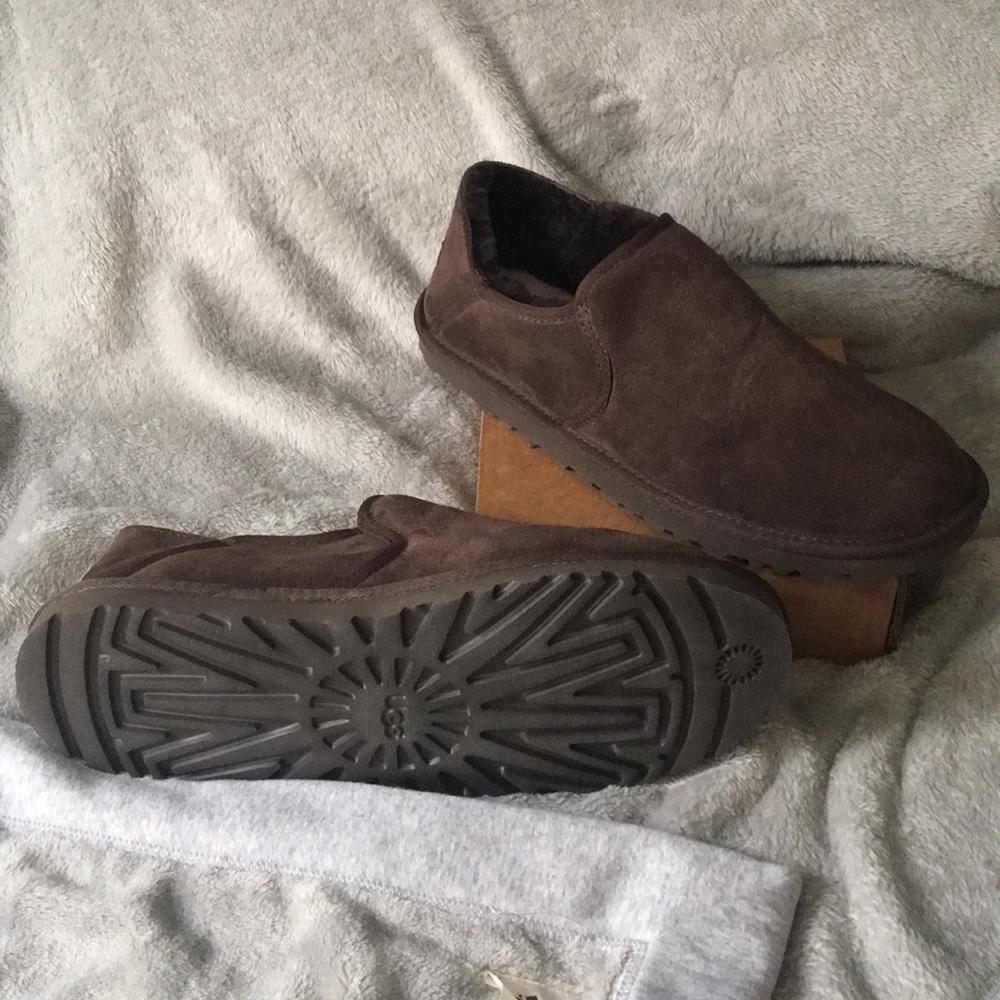 NWOB UGG AUSTRALIA KENTON SLIPPER